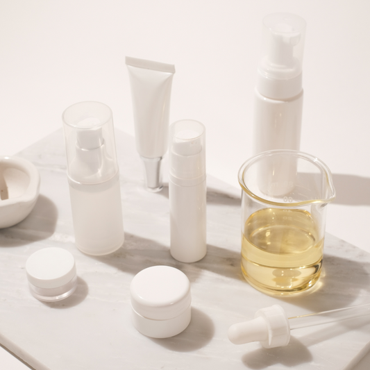 Decodificando las Etiquetas de Productos de Skincare: Guía para Entender los Ingredientes