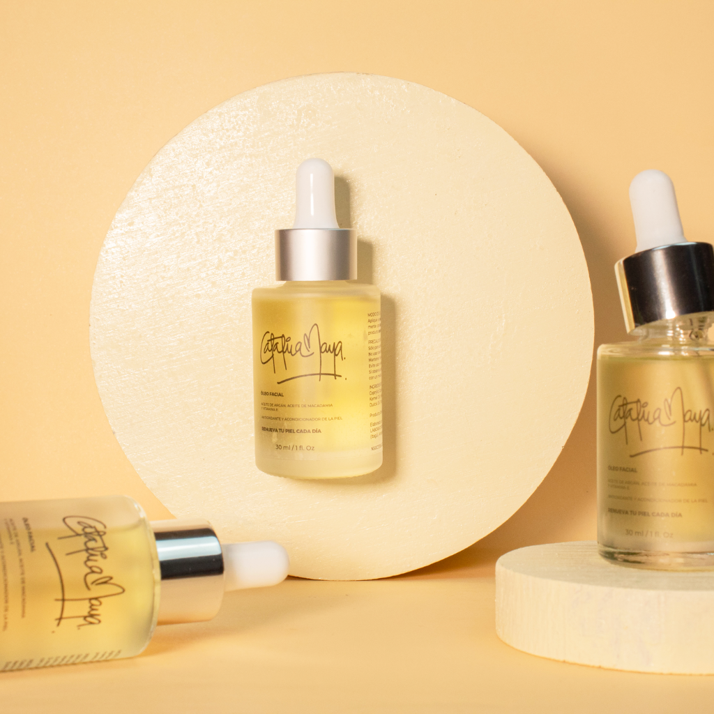 Óleo Facial – Catalina Maya