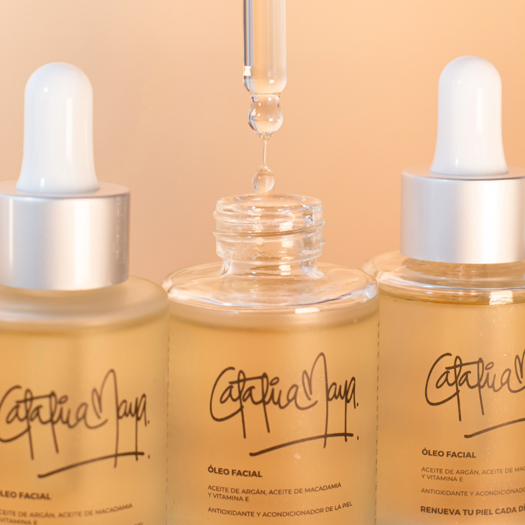 Óleo Facial – Catalina Maya