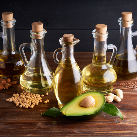 Los mejores aceites naturales para la piel: hidratación y regeneración al alcance de tu mano
